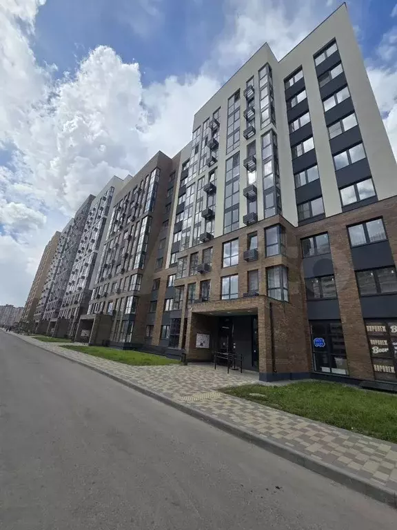 3-к. квартира, 77,5 м, 9/9 эт. - Фото 0