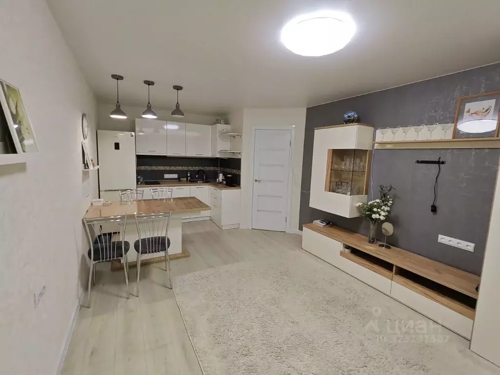 2-к кв. Томская область, Томский район, пос. Аэропорт 6А (35.3 м) - Фото 1