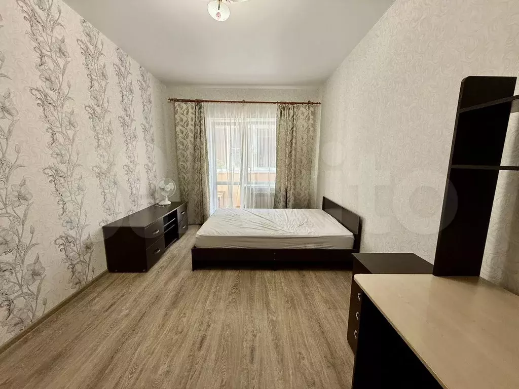 1-к. квартира, 42 м, 1/3 эт. - Фото 0