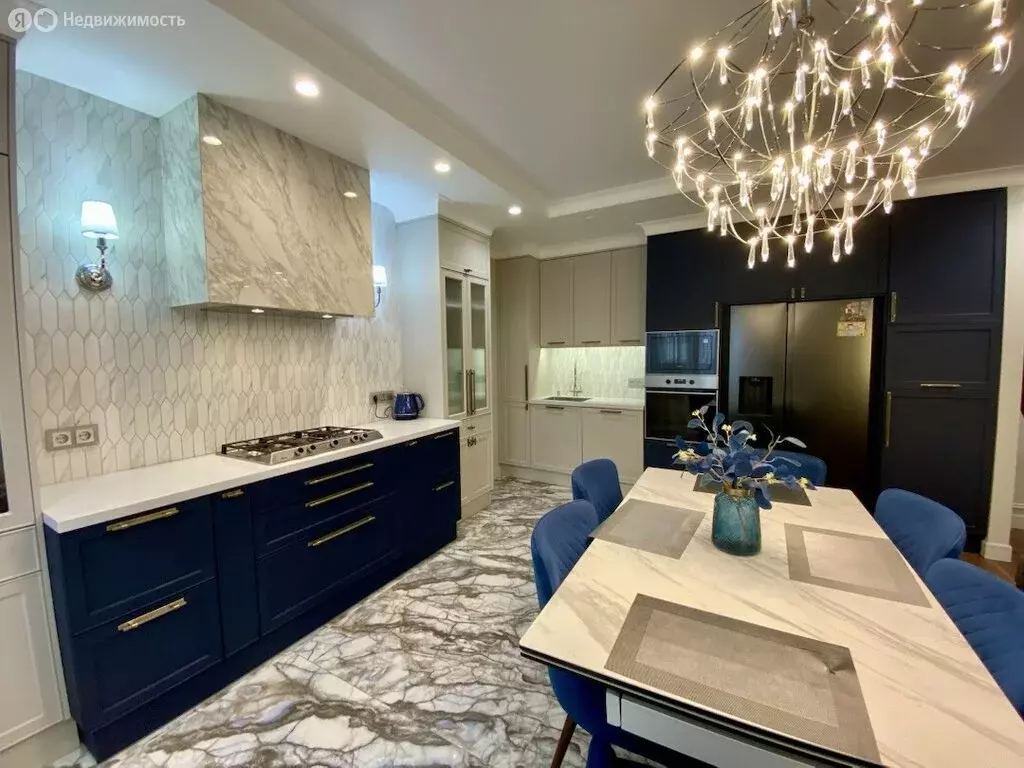 4-комнатная квартира: Астрахань, улица Власова, 6 (169.2 м) - Фото 2