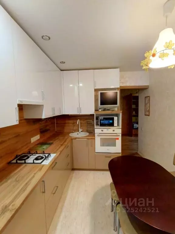 2-к кв. Башкортостан, Уфа Дуванский бул., 28 (50.2 м) - Фото 0