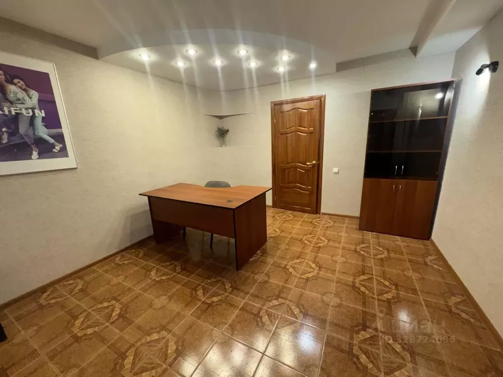 Офис в Башкортостан, Уфа Кавказская ул., 6/10 (45 м) - Фото 1