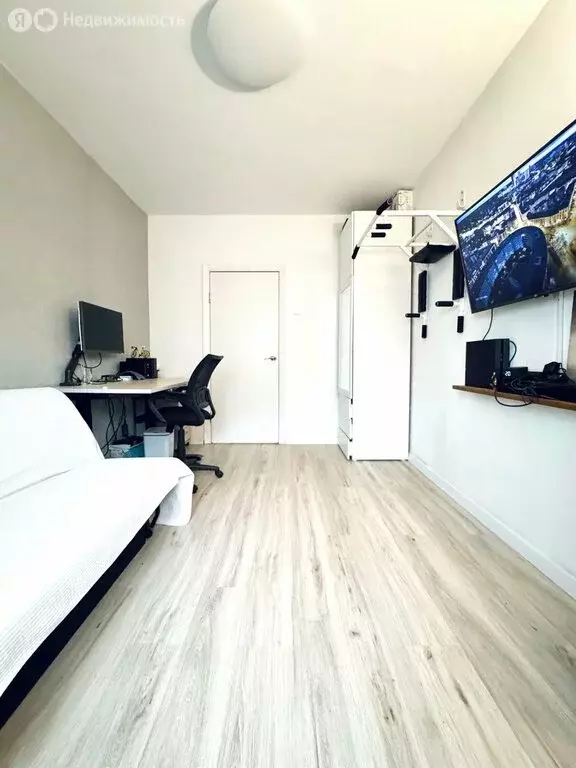 2-комнатная квартира: посёлок городского типа Боброво, Крымская улица, ... - Фото 1