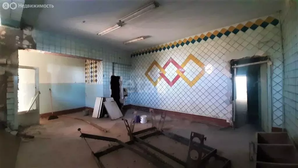 Помещение свободного назначения (103.8 м) - Фото 1