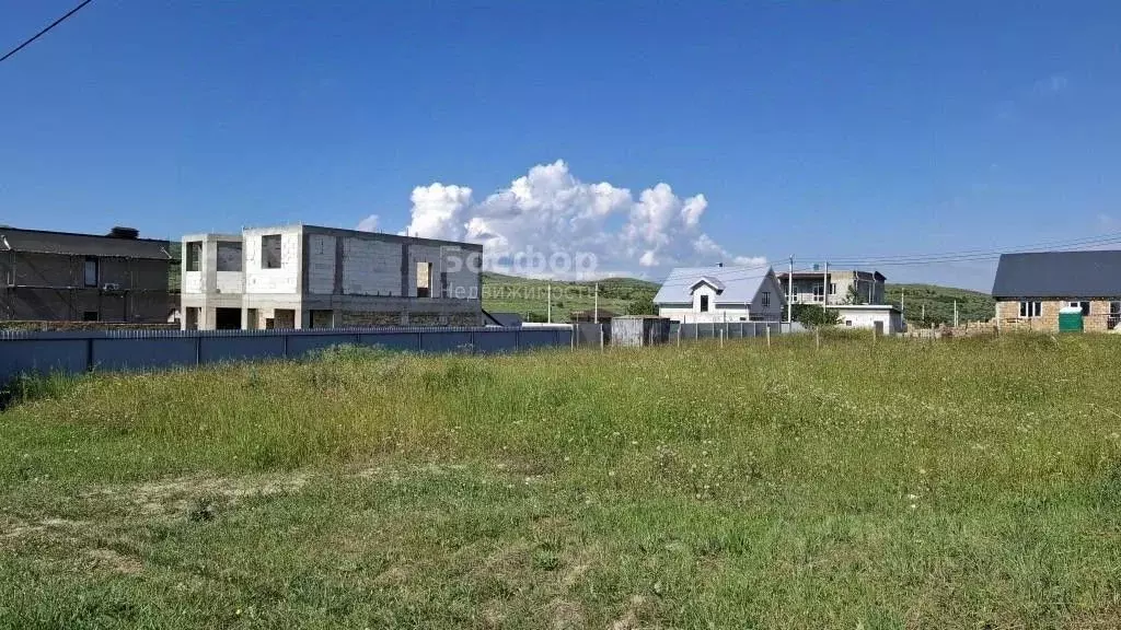 Участок в Крым, Феодосия ул. Челнокова (6.0 сот.) - Фото 2