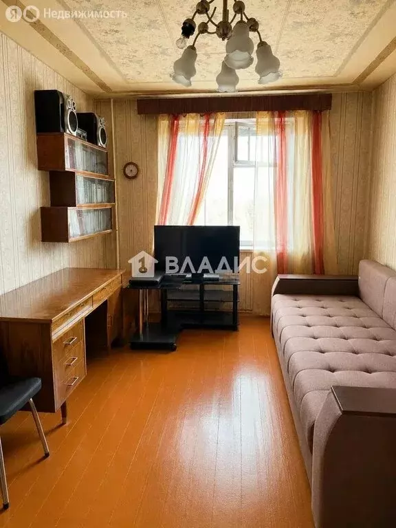 3-комнатная квартира: Уфа, улица Шафиева, 27 (63.4 м) - Фото 2
