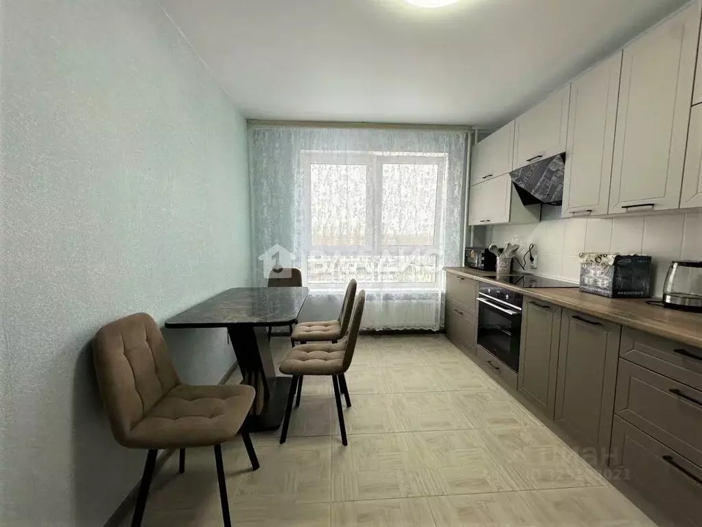 3-к кв. Саратовская область, Балаково Строительная ул., 37 (80.0 м) - Фото 2