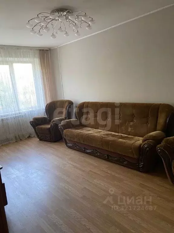 3-к кв. Кемеровская область, Юрга ул. Мира, 6 (67.2 м) - Фото 0