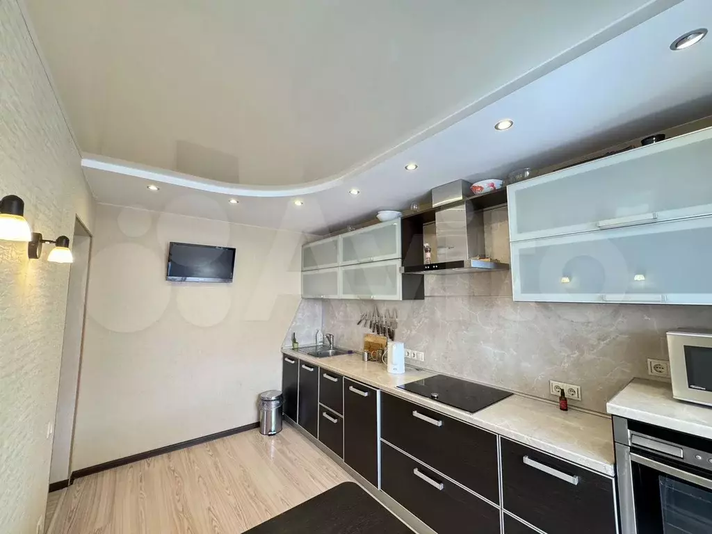 3-к. квартира, 80 м, 9/12 эт. - Фото 1