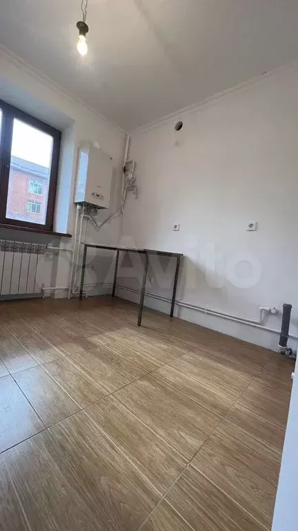 2-к. квартира, 43 м, 1/9 эт. - Фото 0