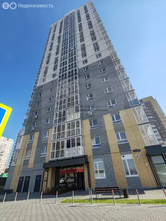 3-комнатная квартира: Тюмень, улица Мельникайте, 2к17 (75.4 м) - Фото 2