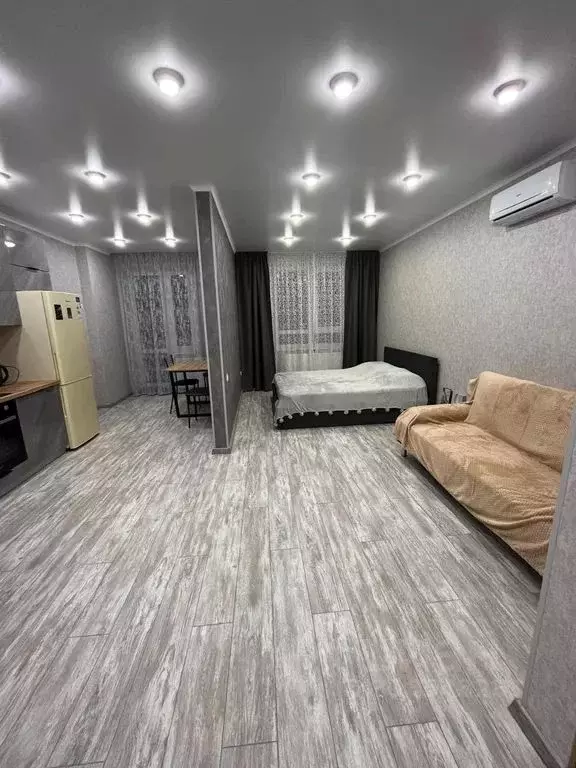 1-к кв. Ростовская область, Ростов-на-Дону ул. Ларина, 45с2 (42.0 м) - Фото 0