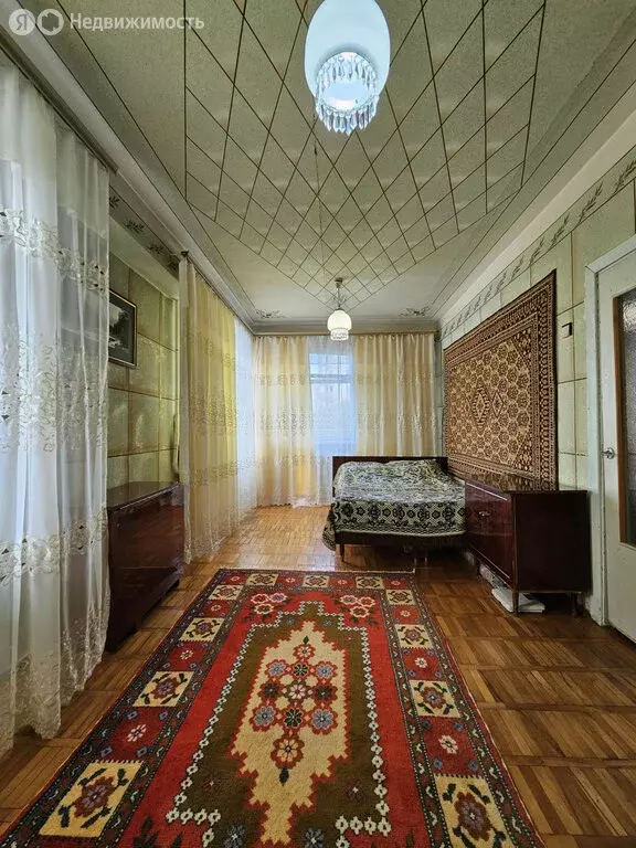 3-комнатная квартира: Нальчик, проспект Шогенцукова, 20 (69 м) - Фото 1