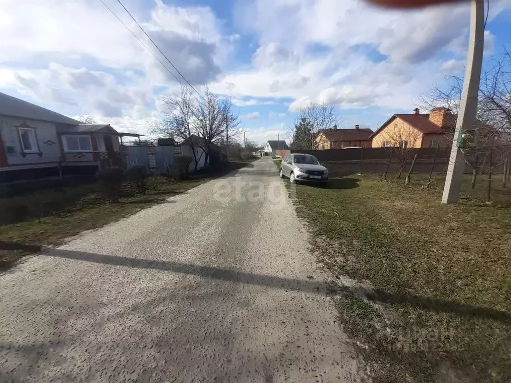 Участок в Белгородская область, Старооскольский городской округ, с. ... - Фото 1