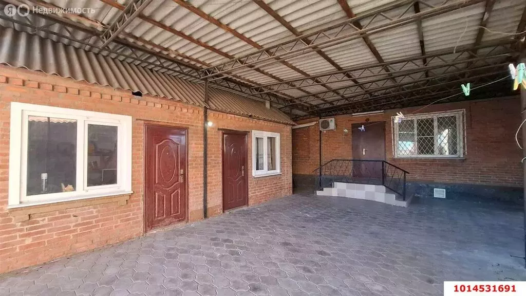 Дом в Яблоновский, Дорожная улица, 200 (64.4 м) - Фото 1