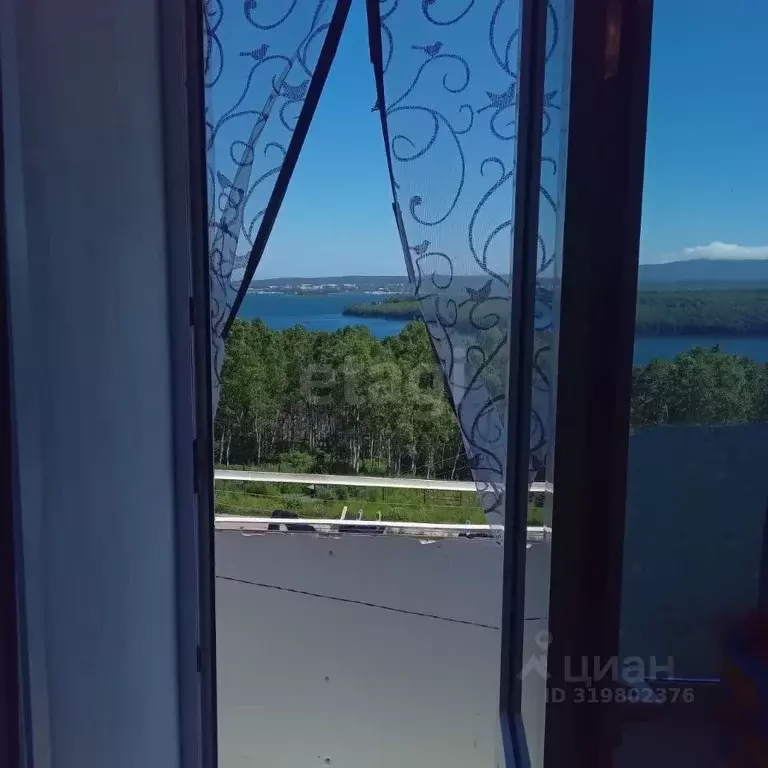 2-к кв. Хабаровский край, Советско-Гаванский район, Заветы Ильича ... - Фото 0