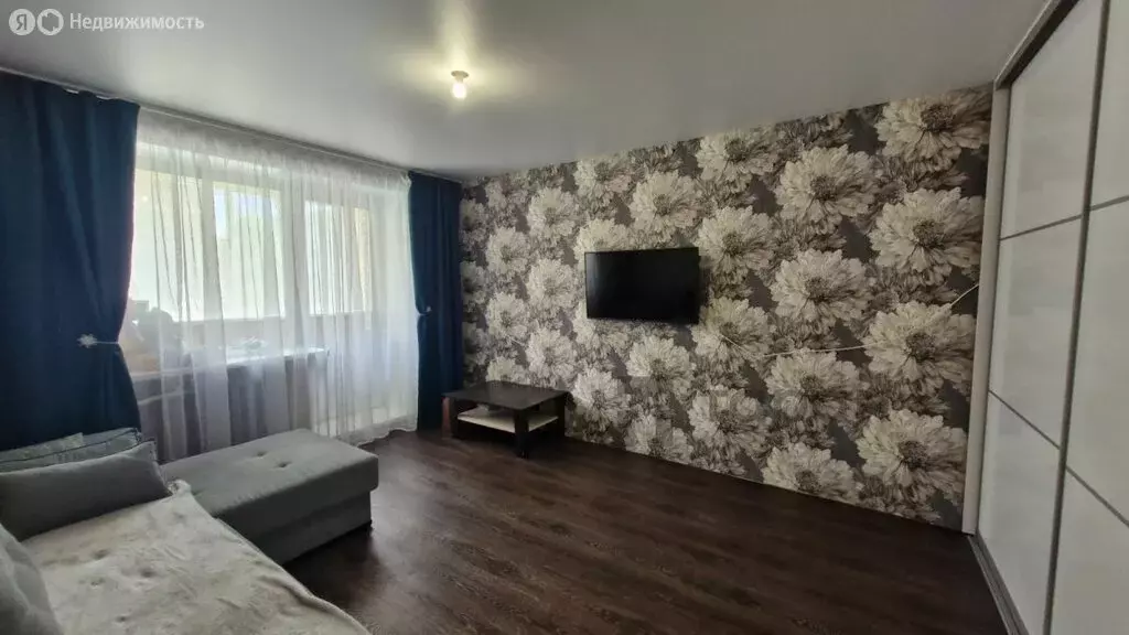 3-комнатная квартира: Миасс, Городская улица, 1 (73.9 м) - Фото 1