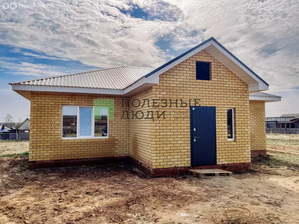 Дом в село Июльское, Абрикосовая улица, 44 (100.2 м) - Фото 0