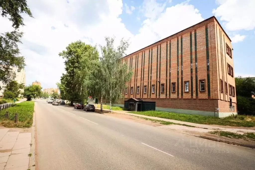 Помещение свободного назначения в Удмуртия, Глазов ул. Буденного, 1 ... - Фото 1