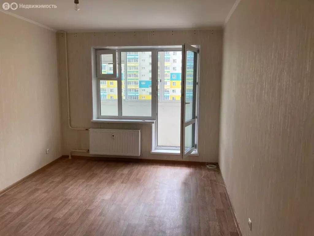 1-комнатная квартира: Пермь, улица Адмирала Ушакова, 15 (38 м) - Фото 1