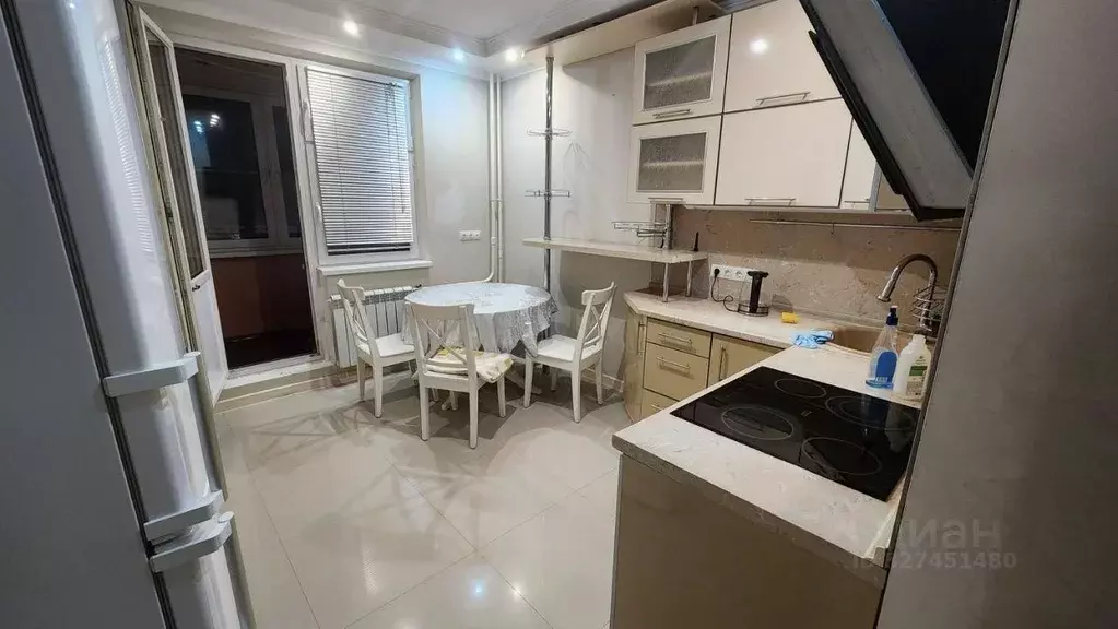 2-к кв. Московская область, Балашиха Янтарный мкр, ул. Кольцевая, 26 ... - Фото 2