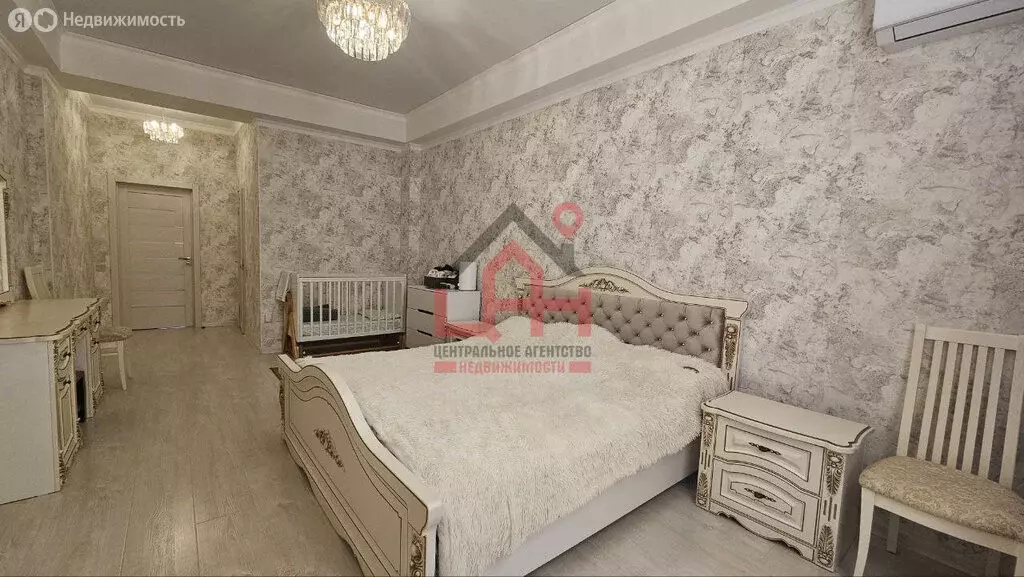 3-комнатная квартира: Ессентуки, Октябрьская улица, 337/3 (117.5 м) - Фото 0