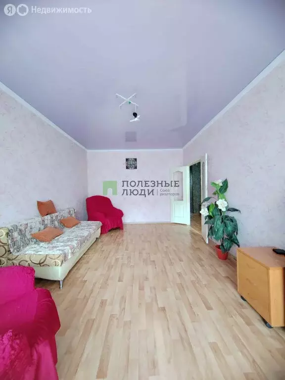 2-комнатная квартира: Астрахань, Жилая улица, 8к1 (70 м) - Фото 1