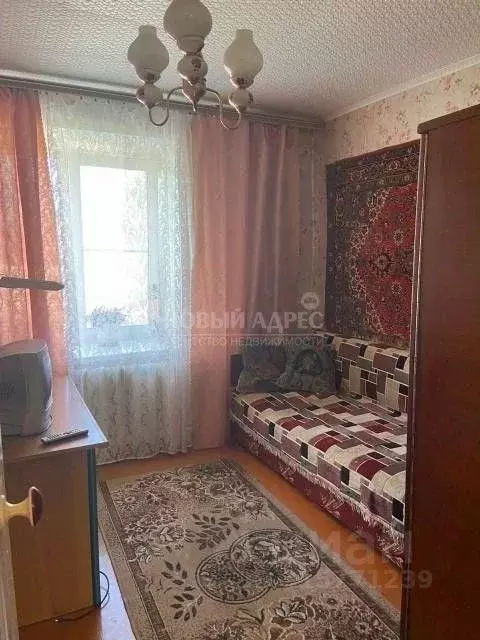 3-к кв. Калужская область, Людиново ул. Крупской, 22А (56.5 м) - Фото 0