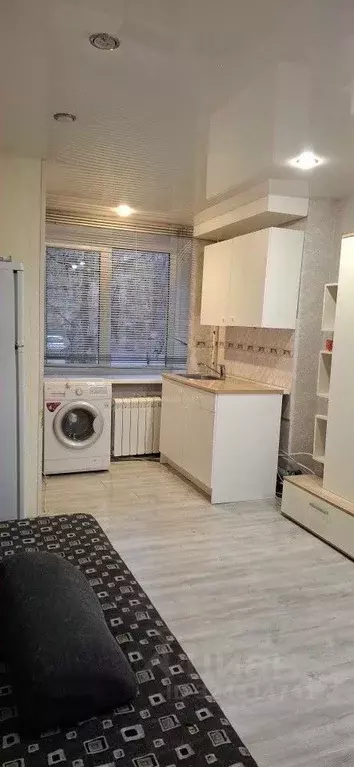 Комната Свердловская область, Екатеринбург ул. Титова, 27А (15.5 м) - Фото 1