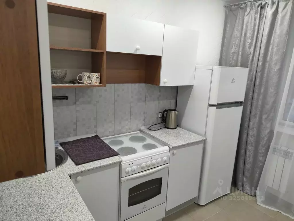 1-к кв. Самарская область, Тольятти 15-й кв-л, бул. Космонавтов, 7 ... - Фото 1