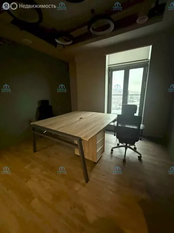 Офис (1300 м) - Фото 1