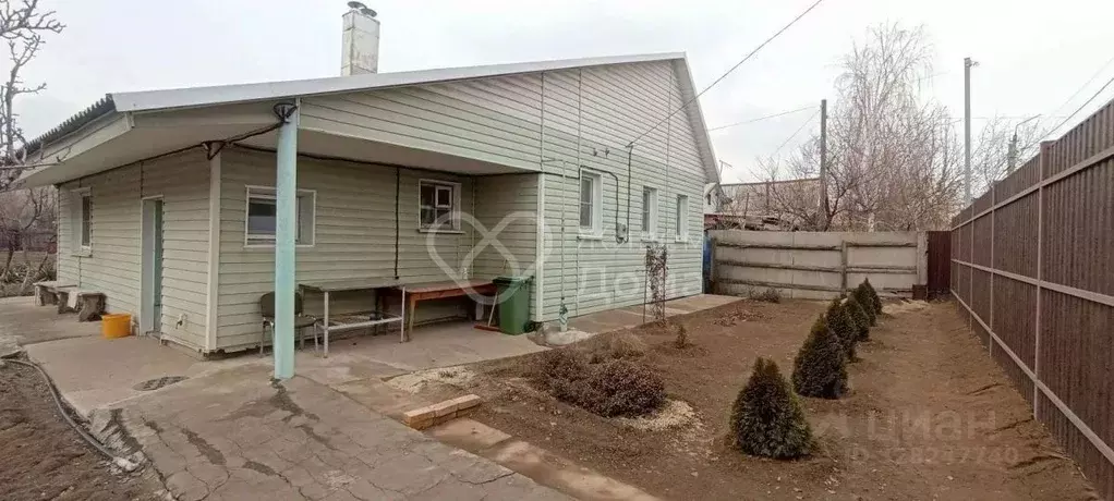 Дом в Волгоградская область, Волжский Погромное кв-л, ул. Ленинская ... - Фото 1