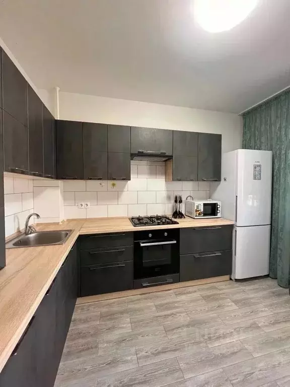 1-к кв. Крым, Симферополь ул. Никанорова, 4 (40.0 м) - Фото 2