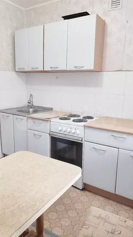 1-к. квартира, 40 м, 3/15 эт. - Фото 0