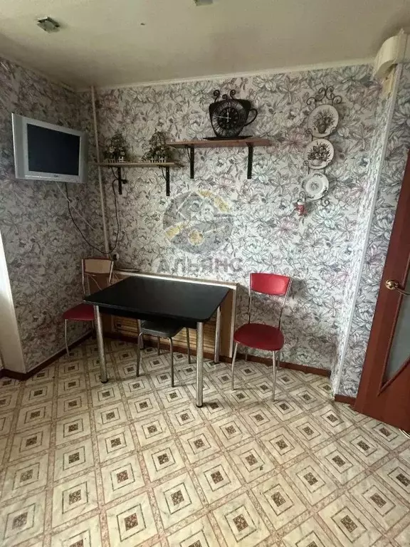 2-к кв. Ямало-Ненецкий АО, Новый Уренгой Восточный мкр, 6/5 (56.0 м) - Фото 1