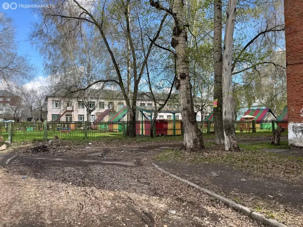 Квартира-студия: Кемерово, улица Железнякова, 10 (12.9 м) - Фото 2