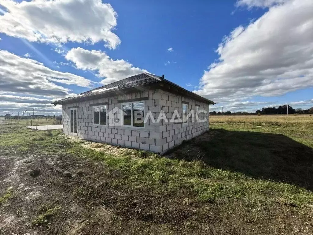Дом в Калининградская область, Гурьевский муниципальный округ, пос. ... - Фото 1