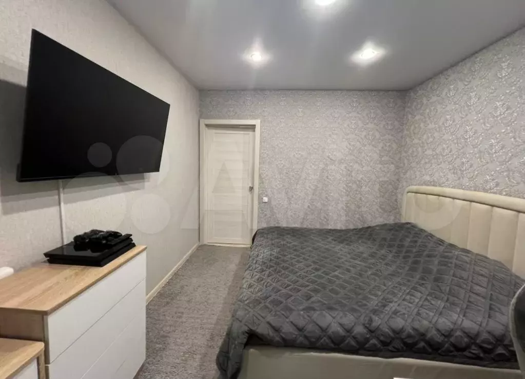 2-к. квартира, 60 м, 6/9 эт. - Фото 1