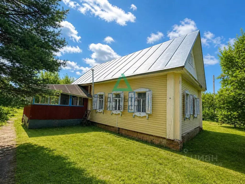 Дом в Башкортостан, Чишминский район, Аровский сельсовет, д. ... - Фото 1