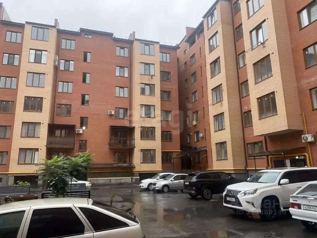 2-к кв. Северная Осетия, Владикавказ ул. Билара Кабалоева, 12Б (75.0 ... - Фото 1
