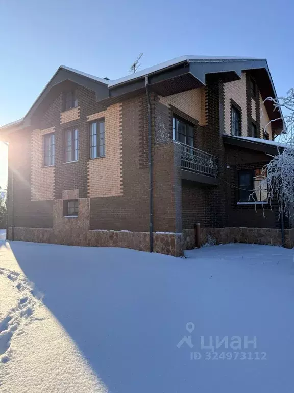 Коттедж в Ленинградская область, Гатчина Корпиковское ш., 42 (360 м) - Фото 1