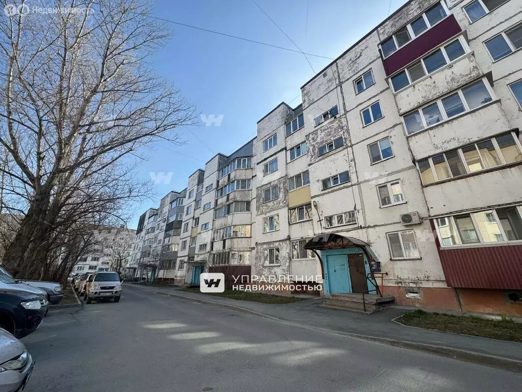 4-комнатная квартира: Южно-Сахалинск, проспект Мира, 282Б (69.1 м) - Фото 1