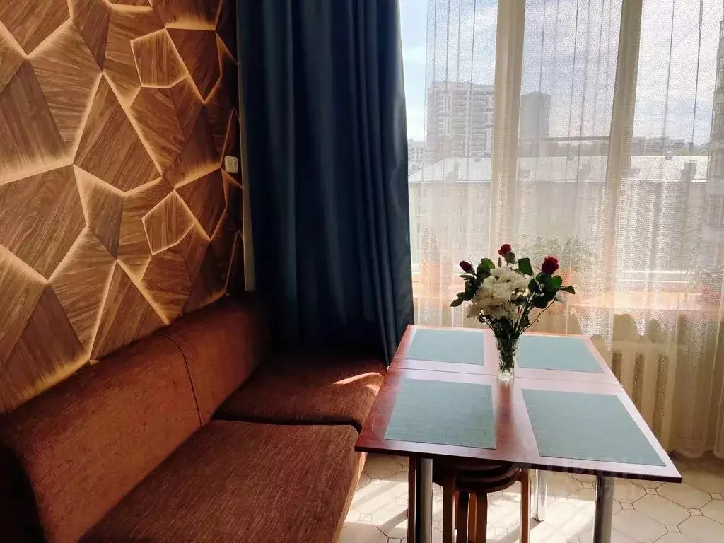 1-к кв. Татарстан, Казань ул. Николая Ершова, 57б (55.0 м) - Фото 0