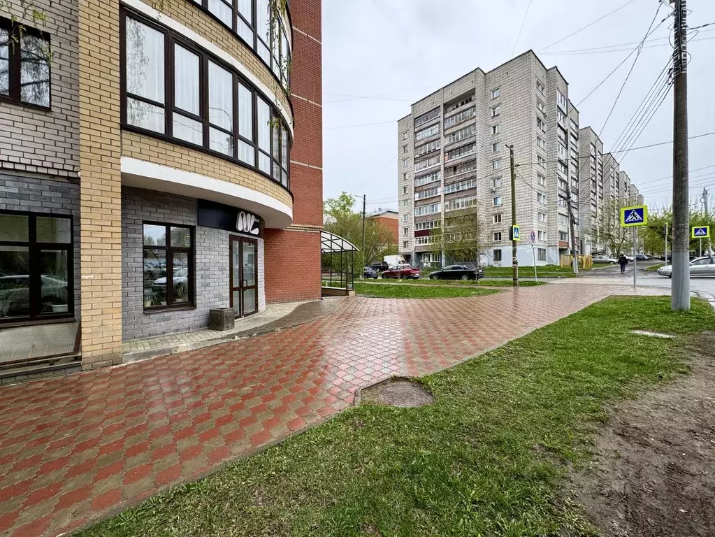 Помещение свободного назначения в Кировская область, Киров ул. ... - Фото 0