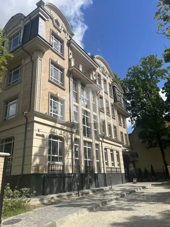 2-к кв. Калининградская область, Калининград ул. Энгельса, 18 (110.0 ... - Фото 0