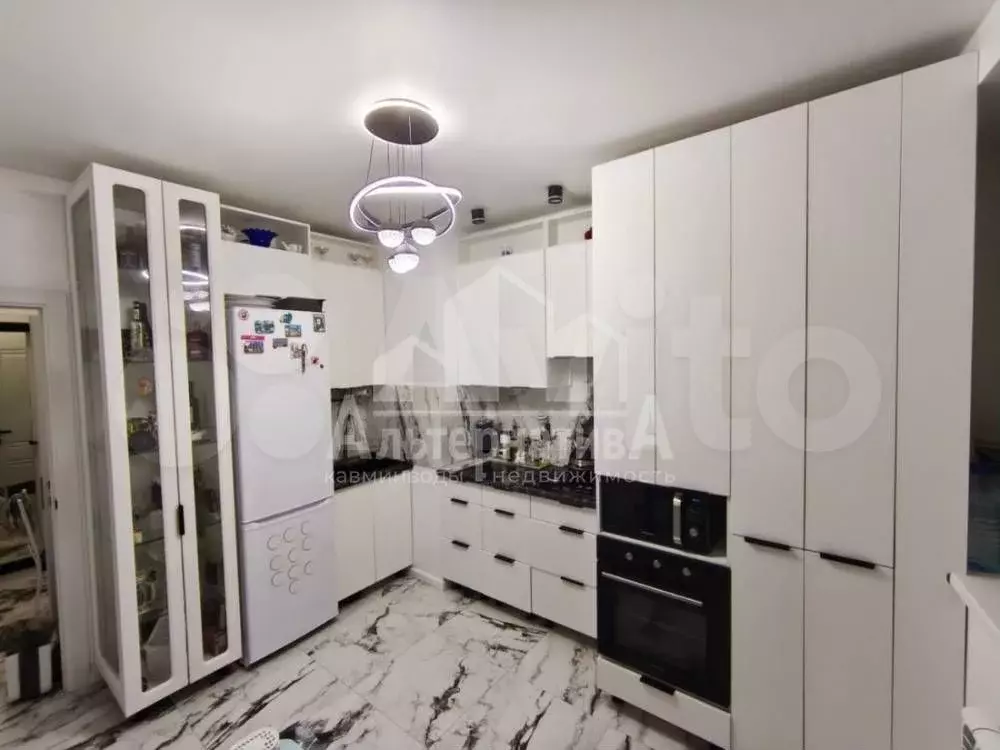 1-к. квартира, 36 м, 4/9 эт. - Фото 0