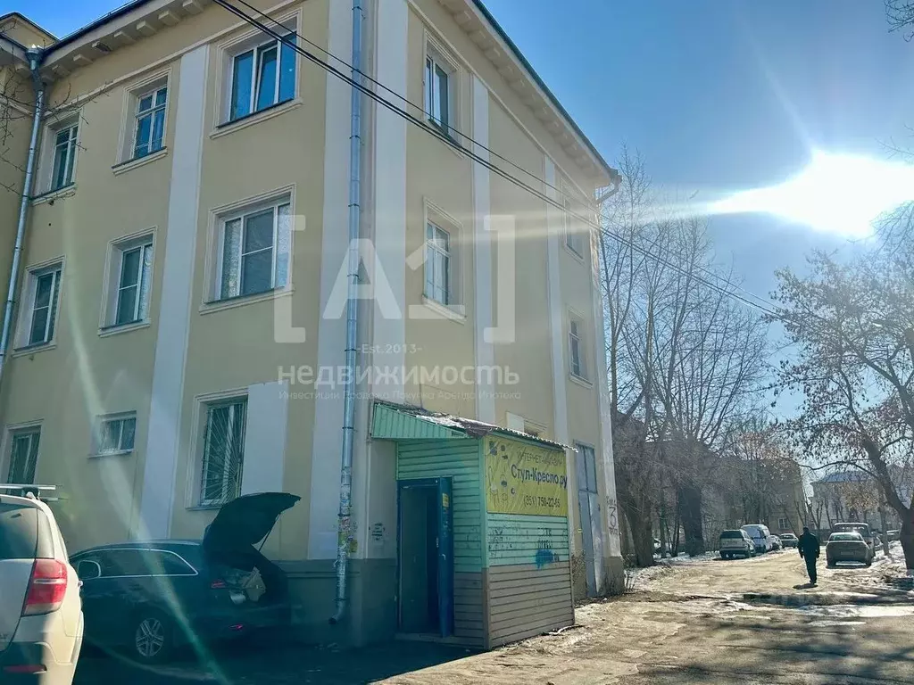 Торговая площадь в Челябинская область, Челябинск Комсомольский ... - Фото 0