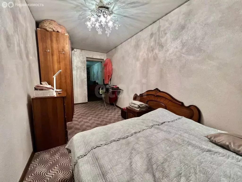 2-комнатная квартира: Строитель, улица Кривошеина, 6 (42.3 м) - Фото 0