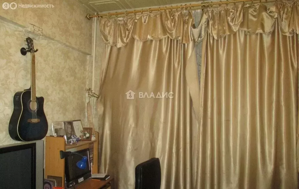 3-комнатная квартира: Москва, Перовская улица, 51 (70 м) - Фото 1