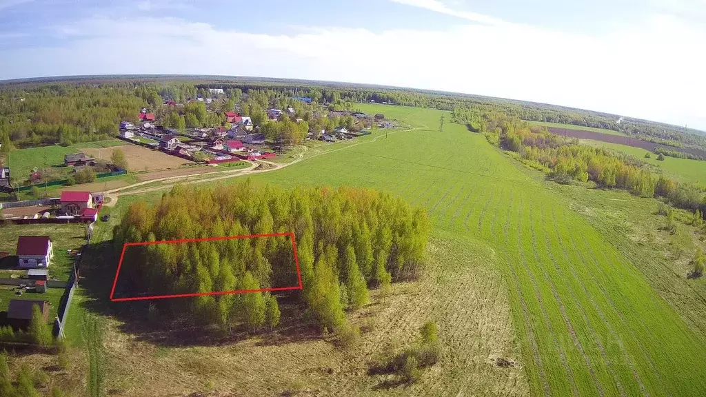 Участок в Тверская область, Конаковский муниципальный округ, Редкино ... - Фото 1